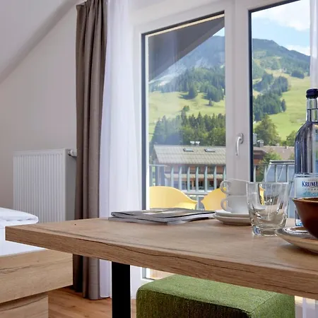 Bergbuddies - Uebernachtung Inklusive Kostenlosen Bergbahntickets Und Vielem Mehr * Bad Hindelang