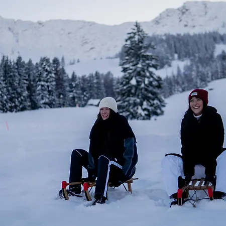 호텔 Bergbuddies - Uebernachtung Inklusive Kostenlosen Bergbahntickets Und Vielem Mehr